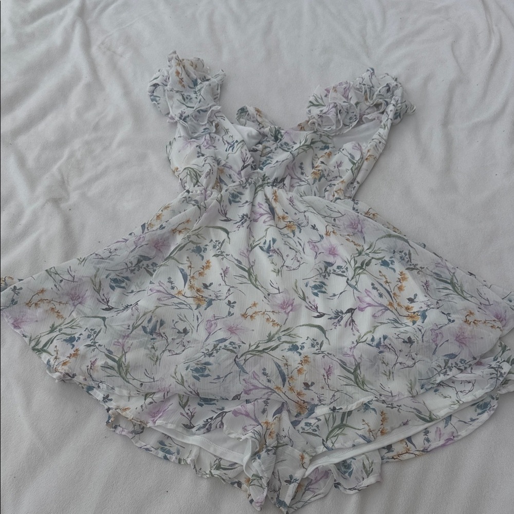 Floral Ruffle Jumpsuit - Picture 7 of 10